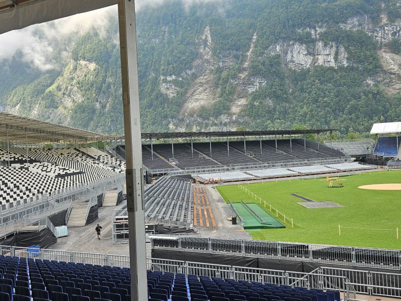 Arena - u.a. Plätze für Medien