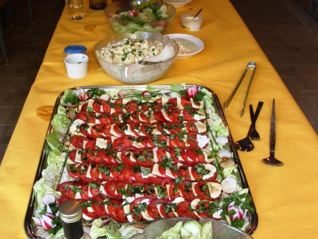 ...Grilladen und das feine Salatbuffet 