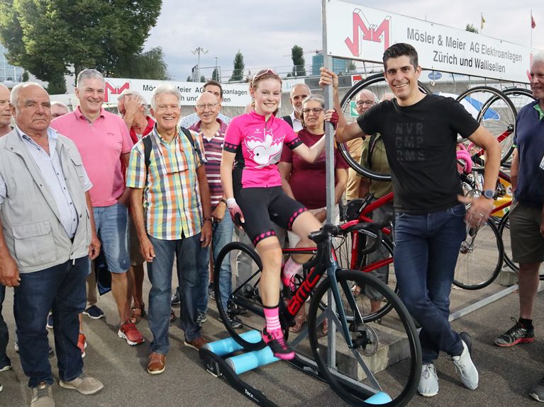 Selina Witzig beim Training zwischen den Rennen